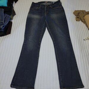 Denizen/Levi's Curvy Bootcut Jeans